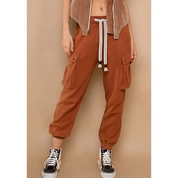 POL Brick Waffle Knit Regular Fit Waffle Knit Cotton Joggers - Picture 10 of 10